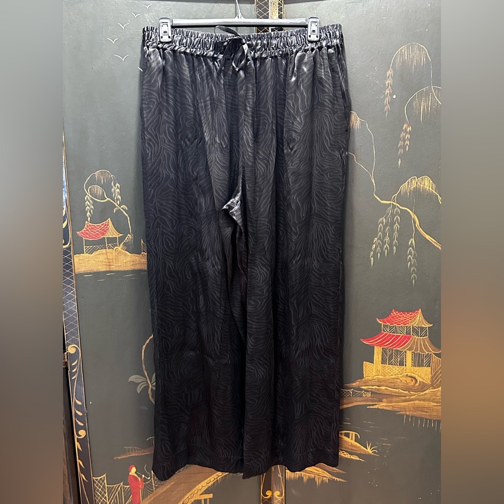 NWT TUCKER - Women’s Drawstring Black Pants -Size 2X